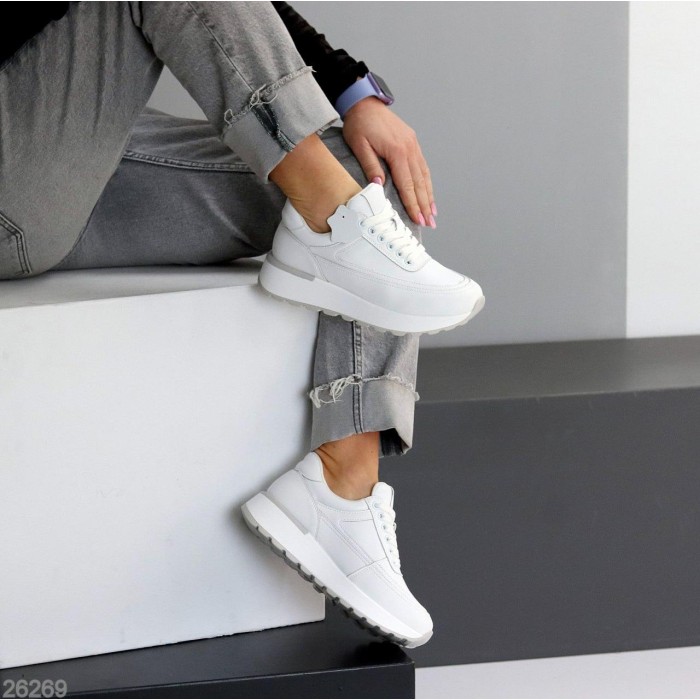 Кросівки жіночі натуральна шкіра білі на 35.5,36,37,39,41р.