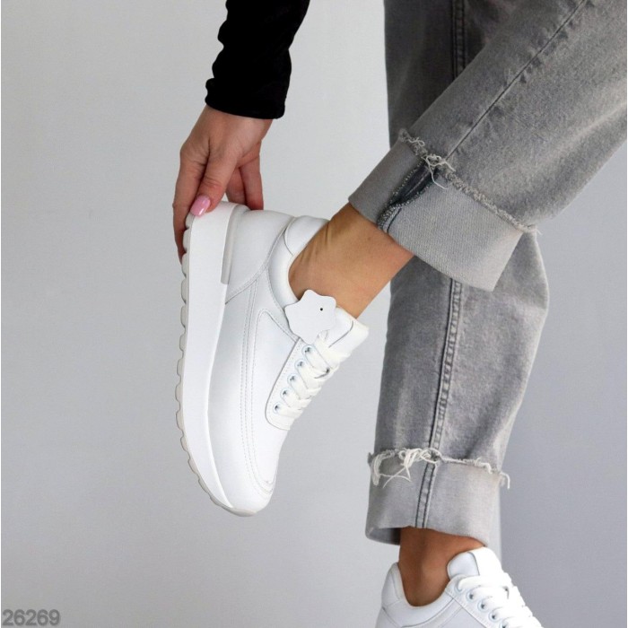 Кросівки жіночі натуральна шкіра білі на 35.5,36,37,39,41р.