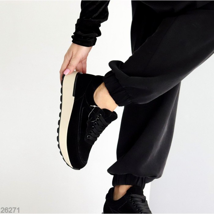 Кросівки жіночі натуральна замша чорні на 36,37,39р