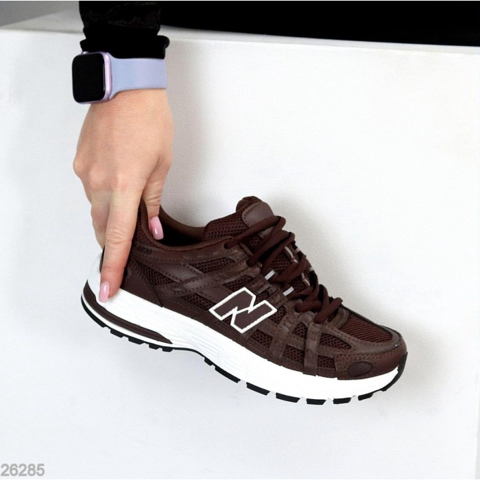 Кросівки жіночі еко-шкіра колір-шоколад на 35.5,37,38,39,40р.