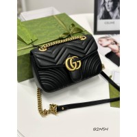 Сумка женская Гу натуральная кожа Пудра,Красная, Белая Чёрный