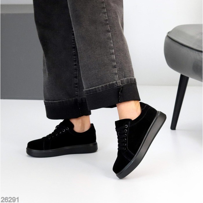 Кеди жіночі натуральна замша чорні 36,37,38,39р