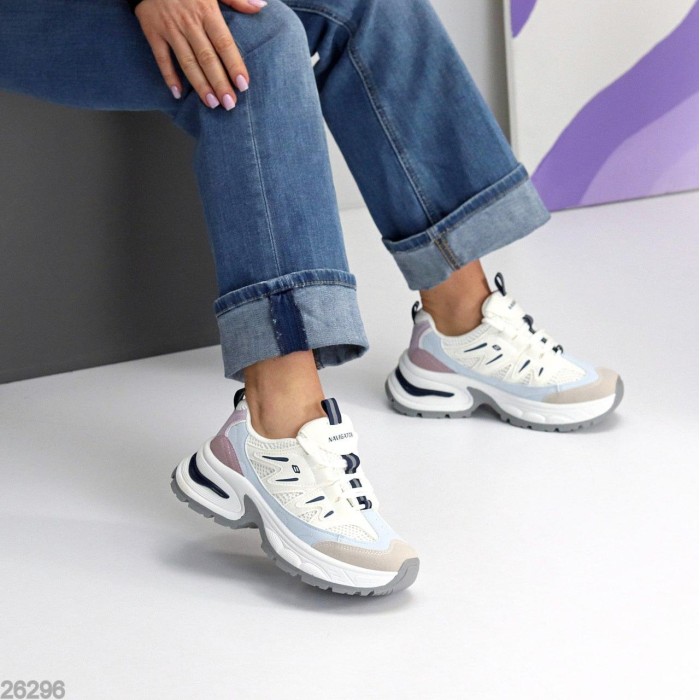 Кроссовки женские эко-кожа/эко-замша белые на 35.5,36,37,38р.