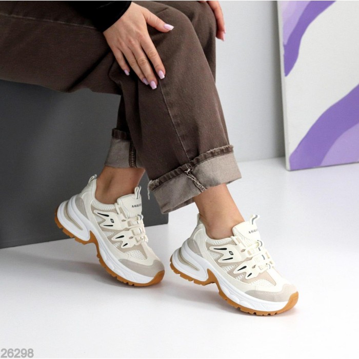 КросІвки жіночі еко-шкіра/еко-замша колір-беж на 35.5,36,37,38,39,40р.