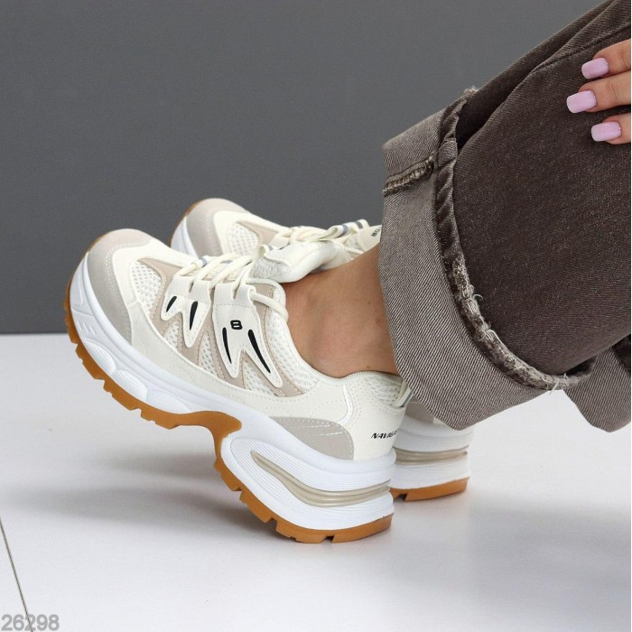 КросІвки жіночі еко-шкіра/еко-замша колір-беж на 35.5,36,37,38,39,40р.