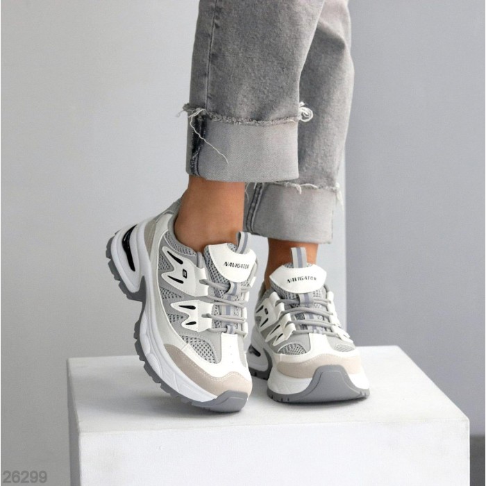 Кросівки жіночі еко-шкіра/еко-замша колір-сірий/білий на 35.5,36,37,38,40р