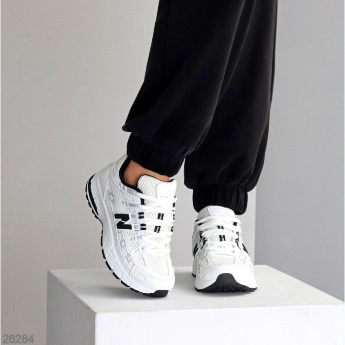 Кросівки жіночі еко-шкіра колір-білий на 35.5,37,39р