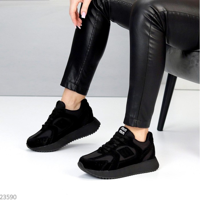 Кросівки жіночі натуральна замша чорні 36,38,39р