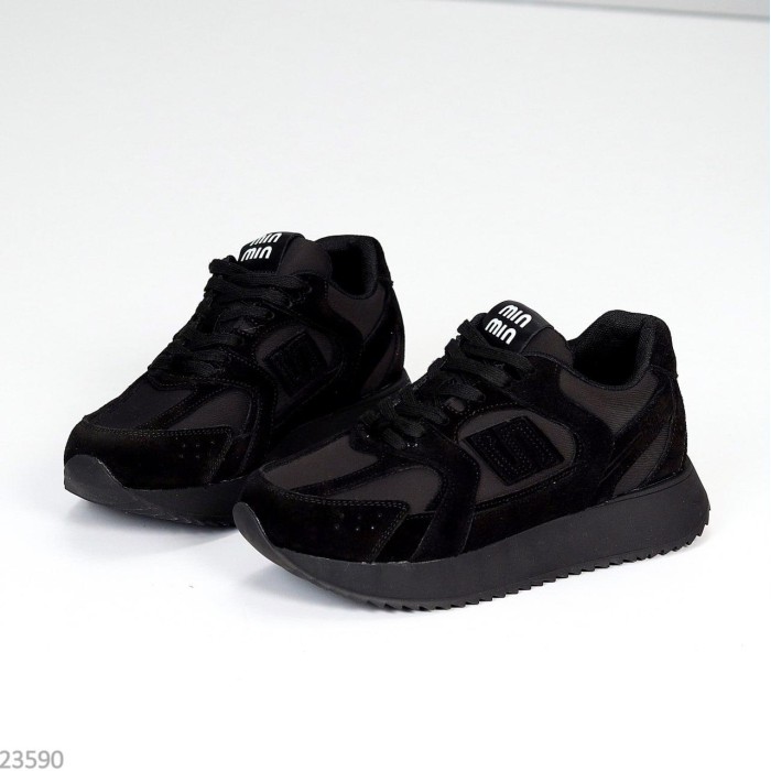 Кросівки жіночі натуральна замша чорні 36,38,39р