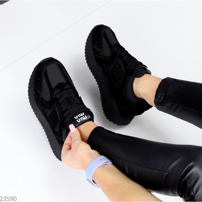 Кросівки жіночі натуральна замша чорні 36,38,39р