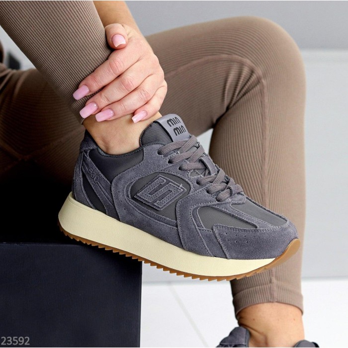 Кросівки жіночі натуральна замша сірі 36,37,38,39р