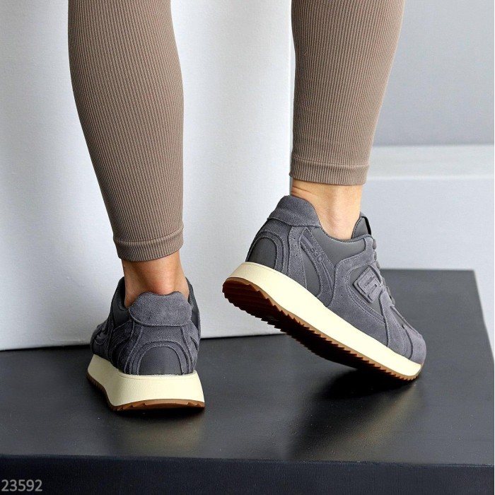 Кросівки жіночі натуральна замша сірі 36,37,38,39р