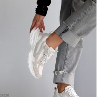 Кросівки жіночі натуральна-замша колір-сірий/білий на 35.5,37р