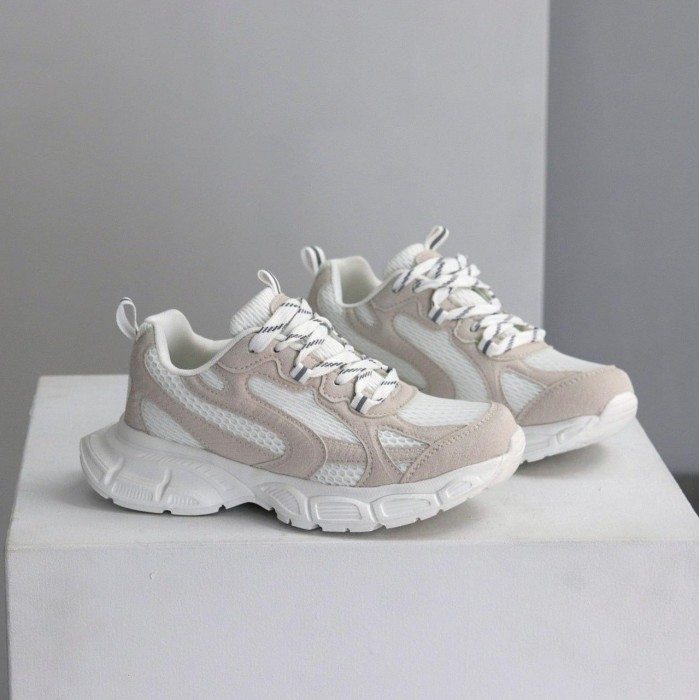 Кросівки жіночі натуральна-замша колір-сірий/білий на 35.5,37р