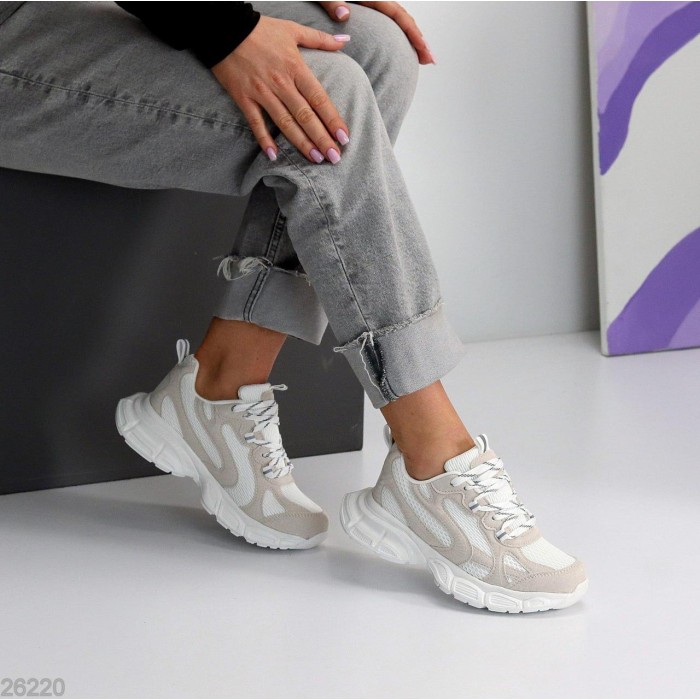 Кросівки жіночі натуральна-замша колір-сірий/білий на 35.5,37р