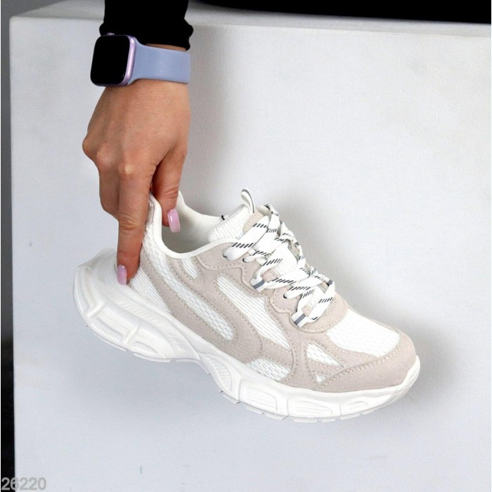 Кросівки жіночі натуральна-замша колір-сірий/білий на 35.5,37р