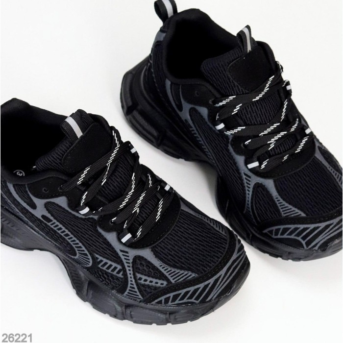 Кросівки жіночі натуральна замша чорні на 37,38р