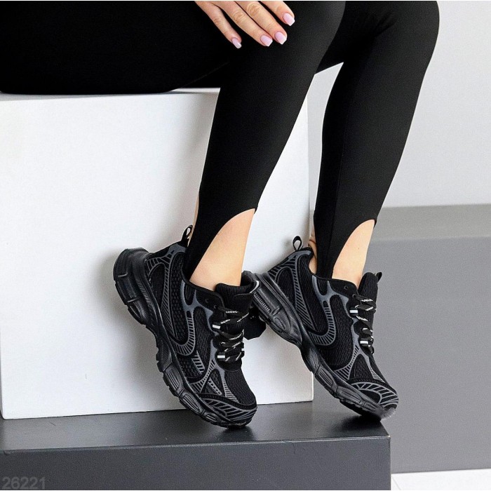 Кросівки жіночі натуральна замша чорні на 37,38р