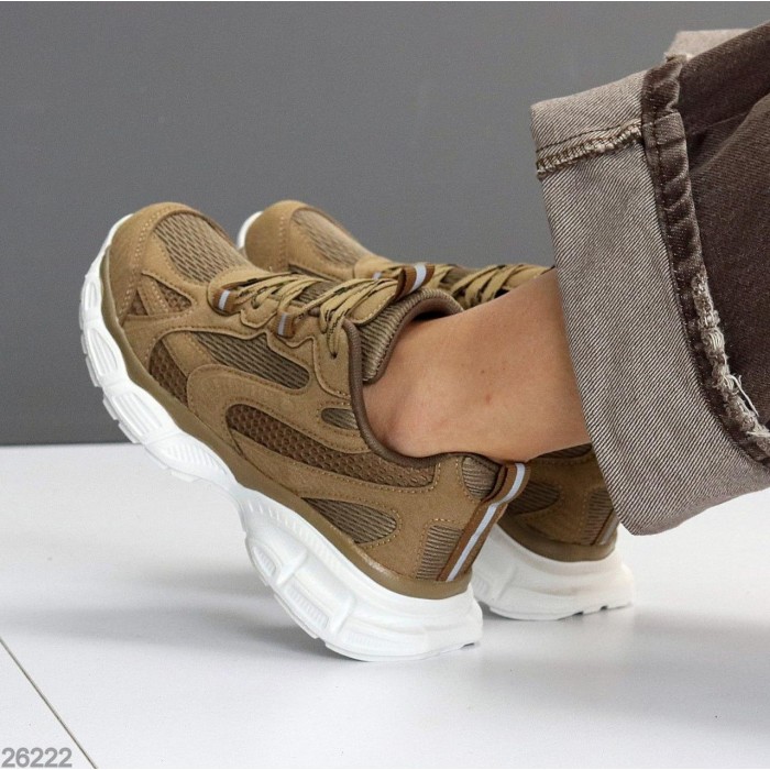 Кросівки жіночі натуральна замша колір беж на 35.5,36,37,38,40р