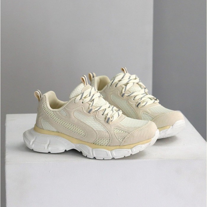 Кросівки жіночі натуральна замша колір-беж на 35.5,36,37,38,40р.