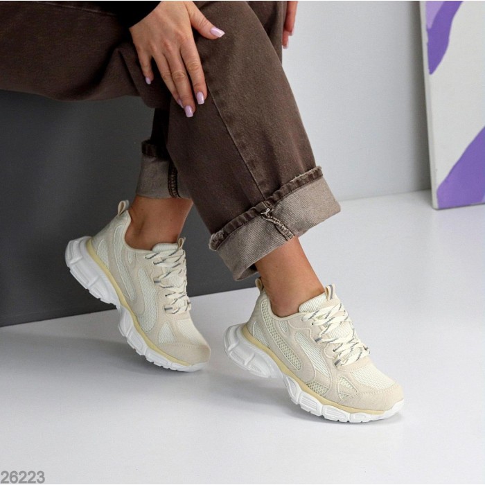 Кросівки жіночі натуральна замша колір-беж на 35.5,36,37,38,40р.