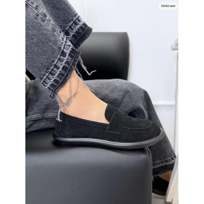 Туфлі/Лофери жіночі натуральна замша колір: Чорний 36,38,41р