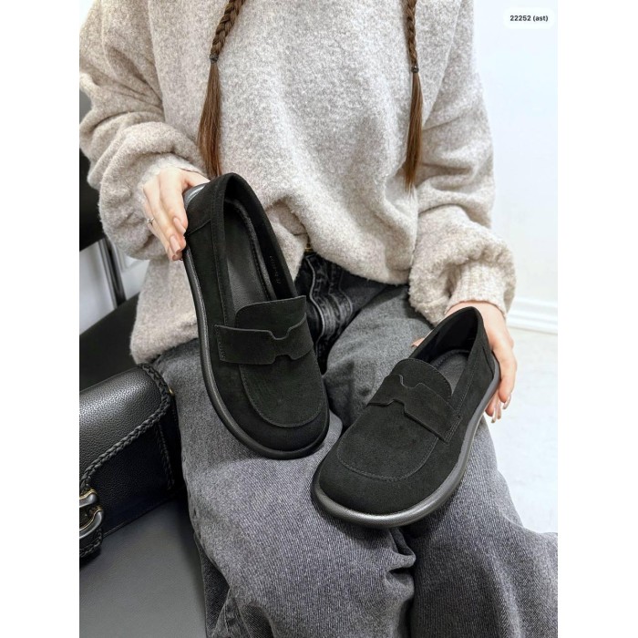 Туфлі/Лофери жіночі натуральна замша колір: Чорний 36,38,41р