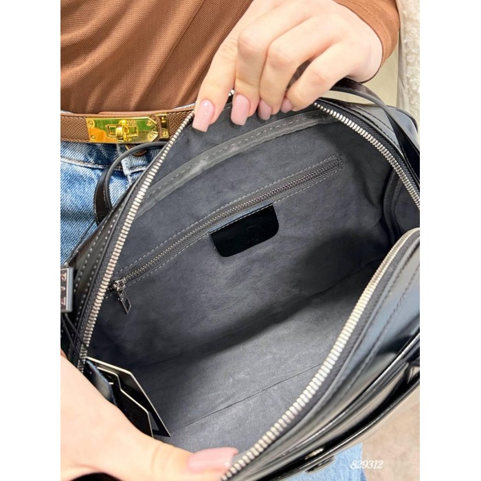 Сумка жіноча Гудзик Polina з натуральної шкіри Чорна