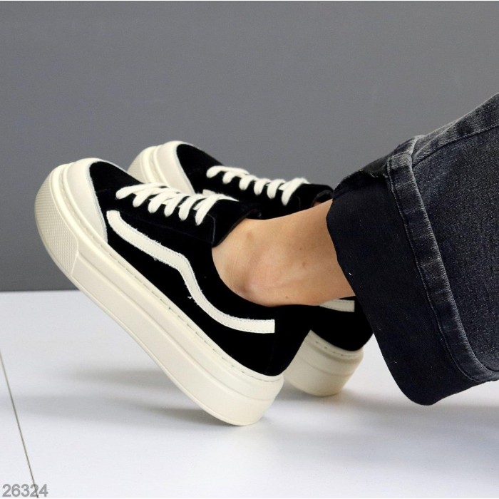 Кеди жіночі натуральна шкіра-замша чорні 37,38,39,40р.