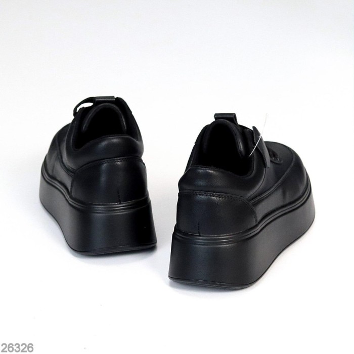 Кросівки жіночі натуральна шкіра чорні 36,38,40,41р