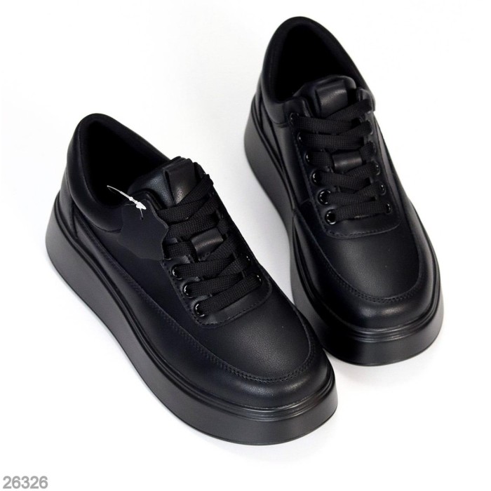 Кросівки жіночі натуральна шкіра чорні 36,38,40,41р