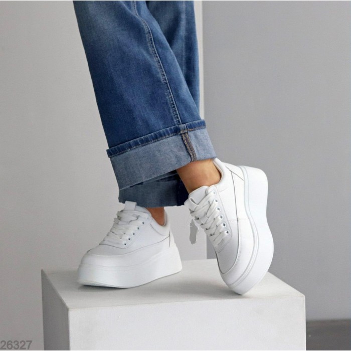 Кросівки жіночі натуральна шкіра білі 38,39.40,41р