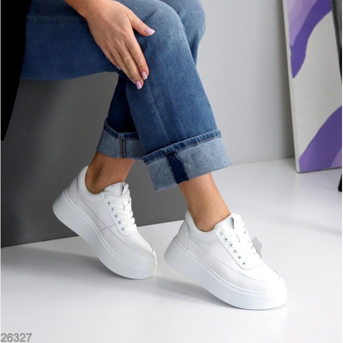 Кросівки жіночі натуральна шкіра білі 38,39.40,41р