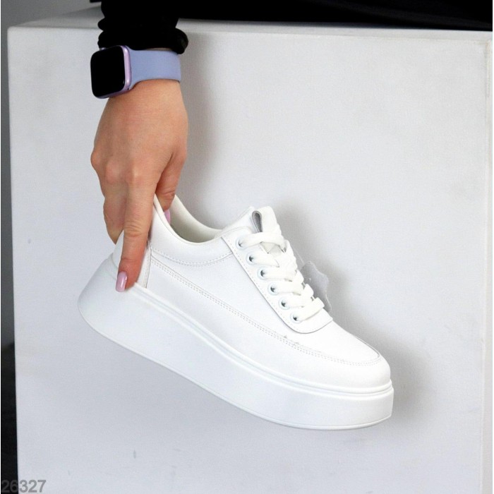 Кросівки жіночі натуральна шкіра білі 38,39.40,41р