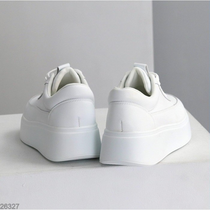 Кросівки жіночі натуральна шкіра білі 38,39.40,41р