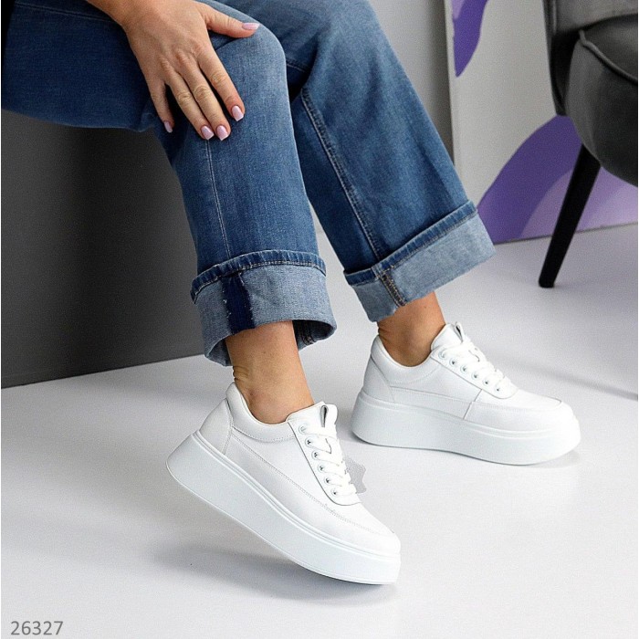 Кросівки жіночі натуральна шкіра білі 38,39.40,41р