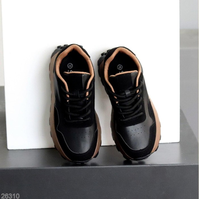 Кроссовки женские натуральная-кожа/эко-замша черные на 35.5,37,39р.