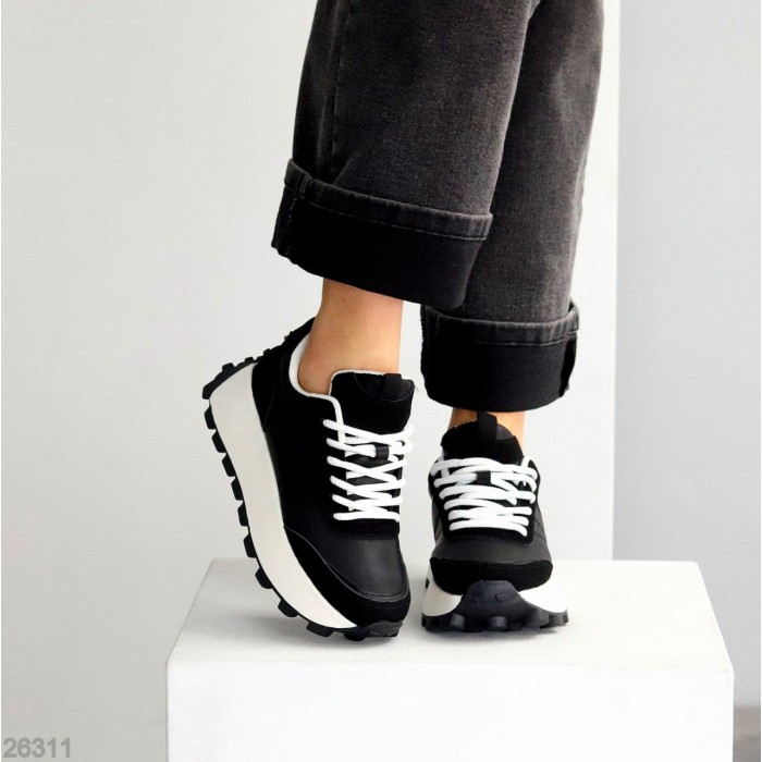 Кросівки жіночі натуральна шкіра + замша чорні на 37,39,40р