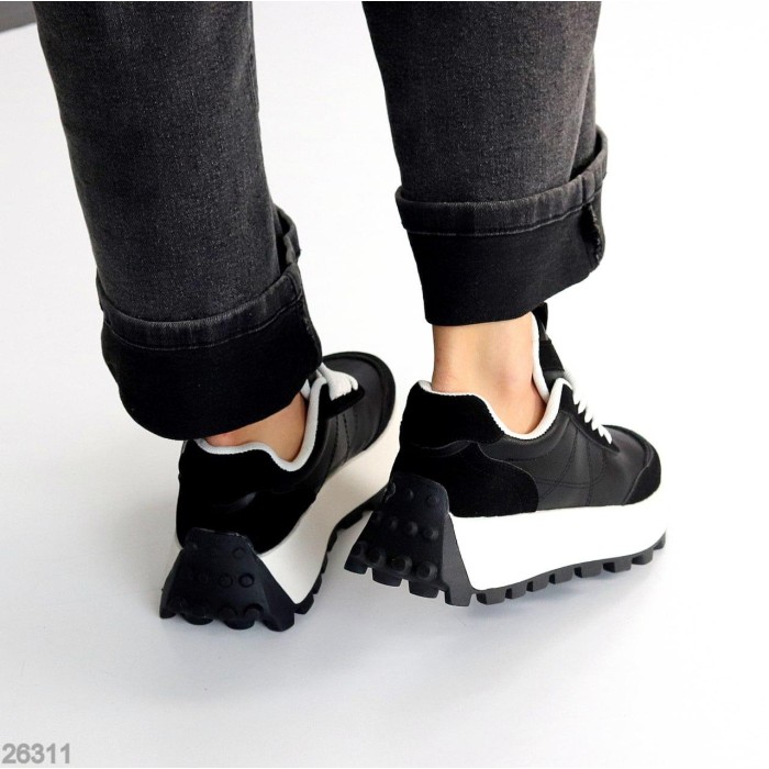 Кросівки жіночі натуральна шкіра + замша чорні на 37,39,40р