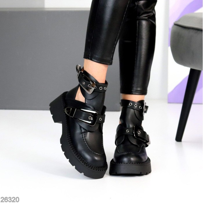 Черевики жіночі еко-шкіра колір-чорний 36,38,39р