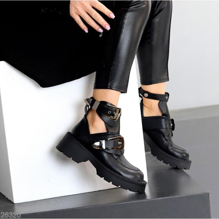 Черевики жіночі еко-шкіра колір-чорний 36,38,39р