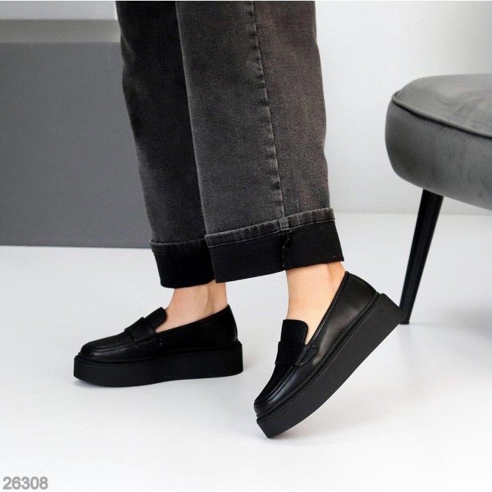 Лофери жіночі натуральна шкіра чорні на 35.5,36,37,38,39,40р