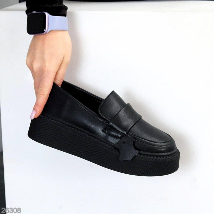 Лофери жіночі натуральна шкіра чорні на 35.5,36,37,38,39,40р