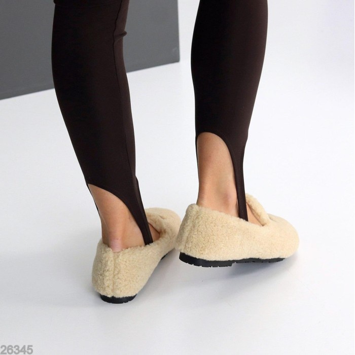 Кросівки/автоледі жіночі матеріал-хутро колір-беж деми на 35р.