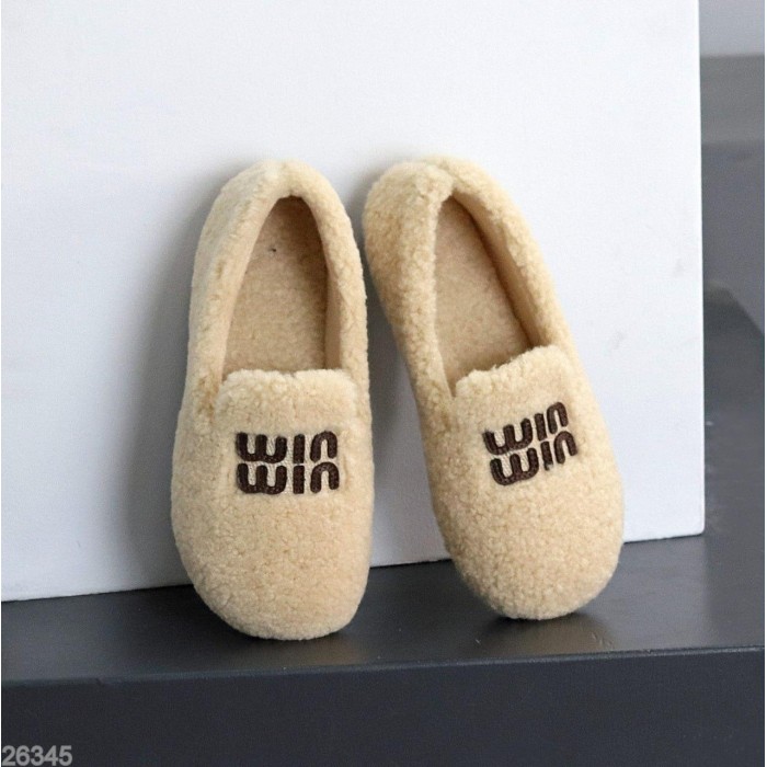 Кросівки/автоледі жіночі матеріал-хутро колір-беж деми на 35р.