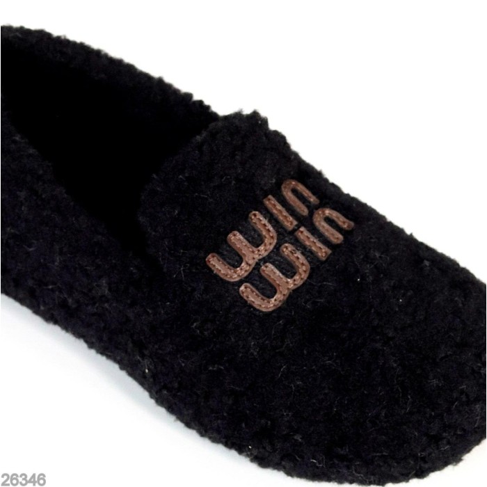 Кросівки/автоледі жіночі матеріал-хутро колір-чорний деми на 35р.