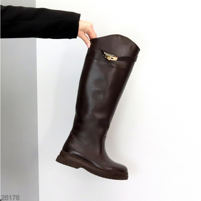 Чоботи жіночі натуральна-шкіра колір-шоколад демі 40р.