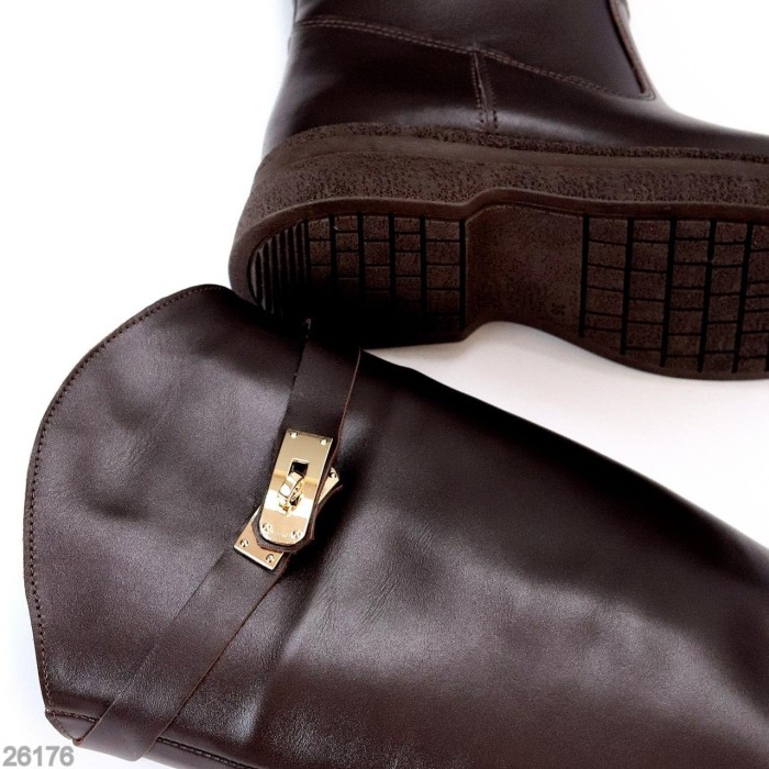 Чоботи жіночі натуральна-шкіра колір-шоколад демі 40р.