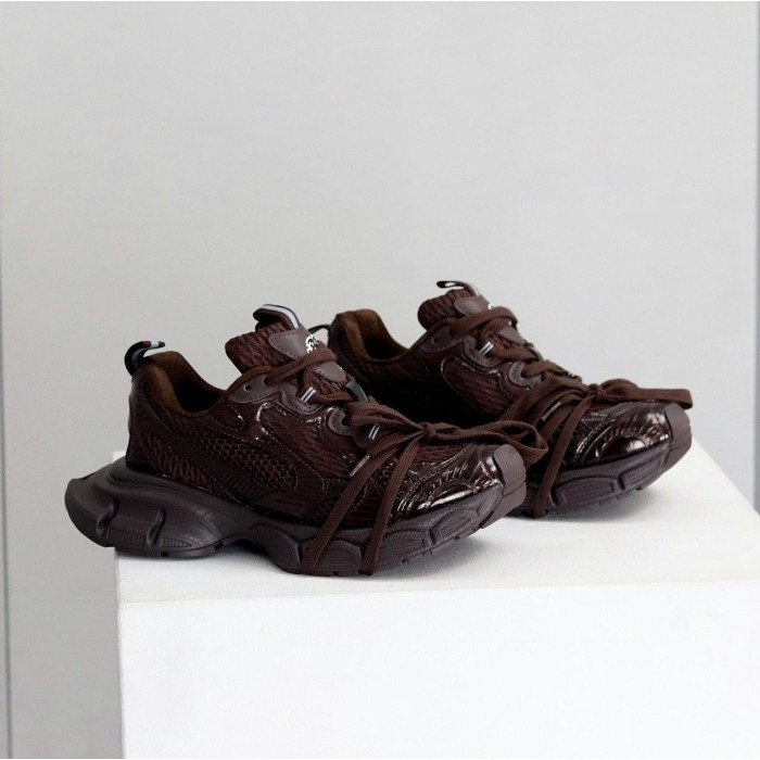 Кросівки жіночі натуральна шкіра шоколад на 35.5,37,38р