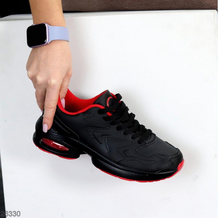 Кросівки жіночі еко-шкіра колір-чорний 36,37,38р